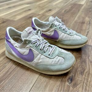 Vintage 80s 1983 Nike Spirit Sneaker Shoes, White/Lilac, Women’s Size 7.5